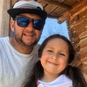 Meet your Posher, Douglas